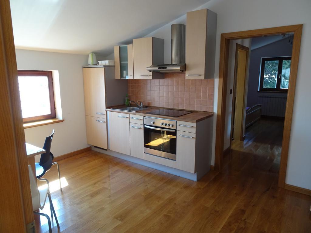 Apartments Premantura Eksteriør bilde